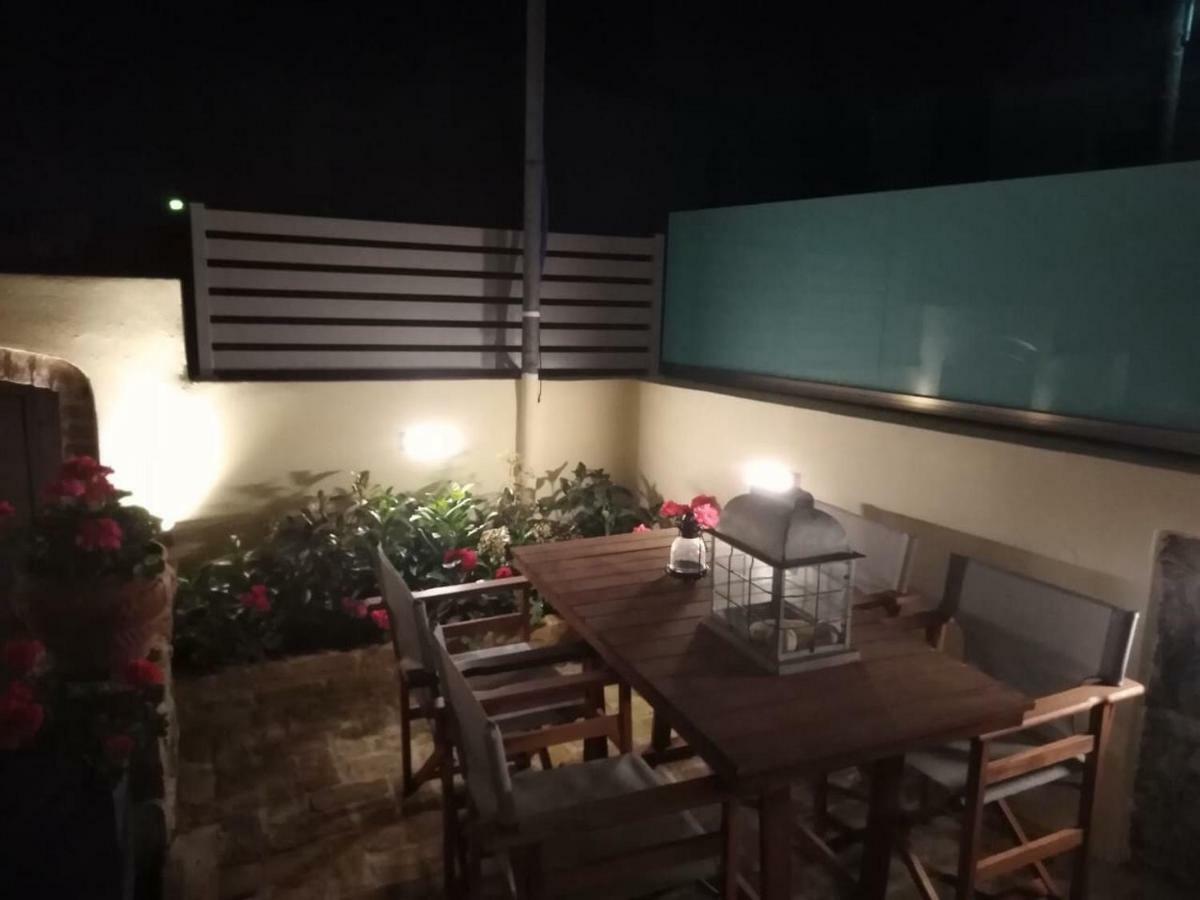 Anemomilos Jacuzzi Suite Corfu  Exterior foto