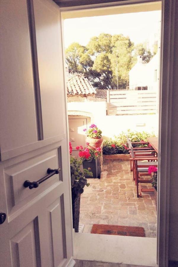 Anemomilos Jacuzzi Suite Corfu  Exterior foto